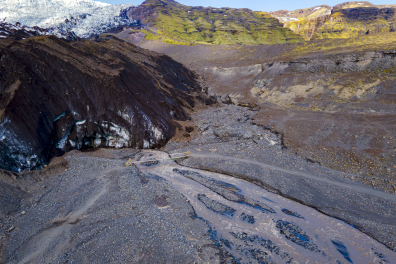 Langue glaciaire et torrent associé (Islande)